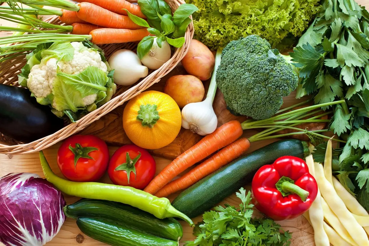 No te pierdas estas verduras de verano: son las más saludables y te ayudan a bajar de peso